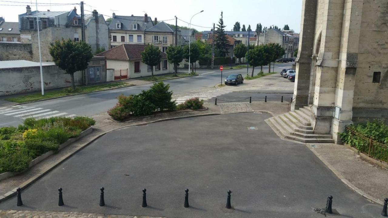 Appartement Cosy à Soissons Esterno foto